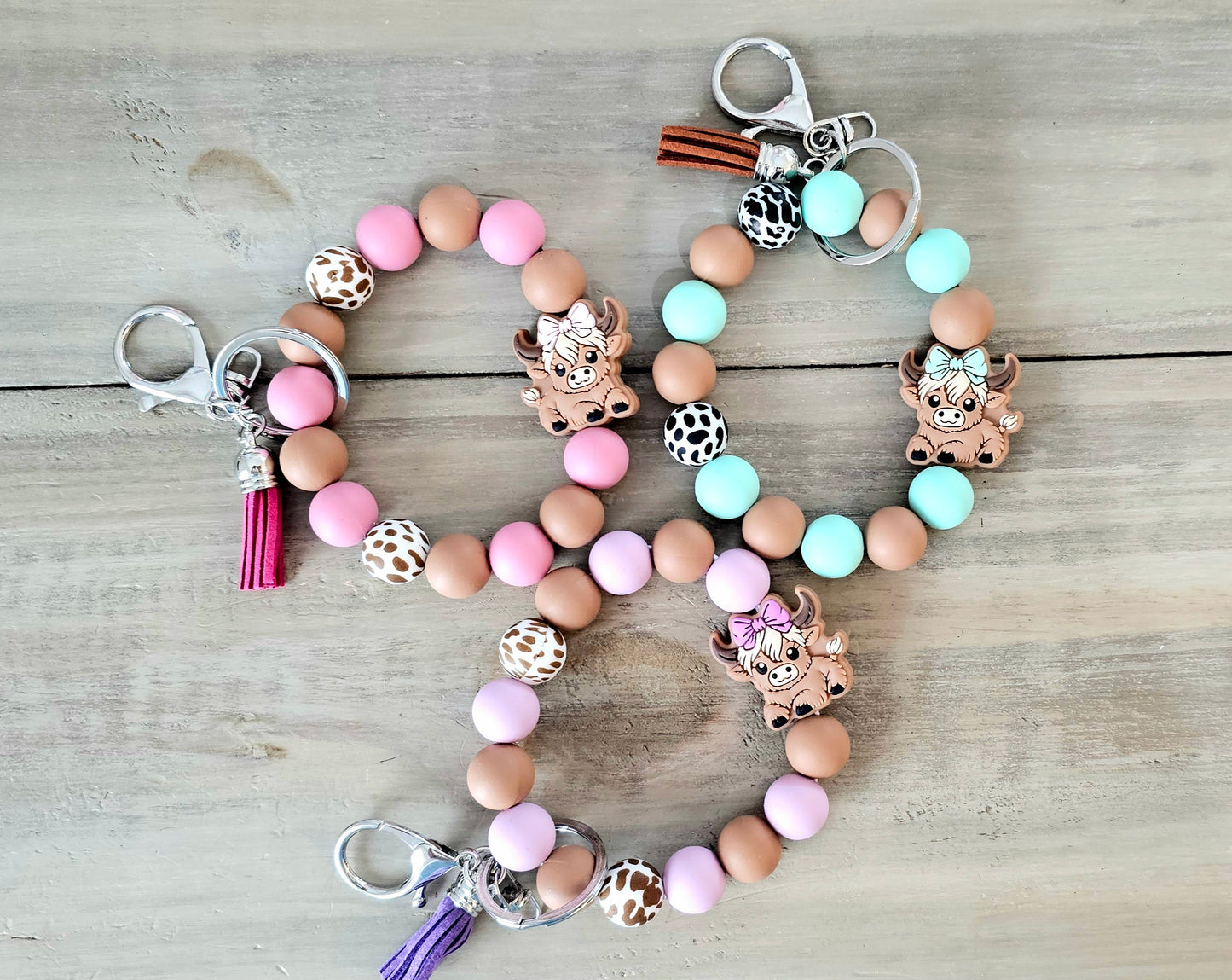 Highland Cow Wristlet Keychain